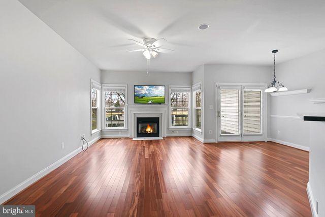 20070 INVERNESS SQ, Ashburn, VA 20147