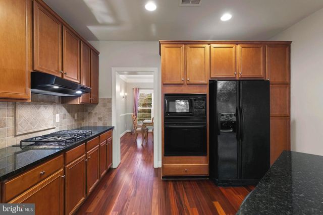 20070 INVERNESS SQ, Ashburn, VA 20147