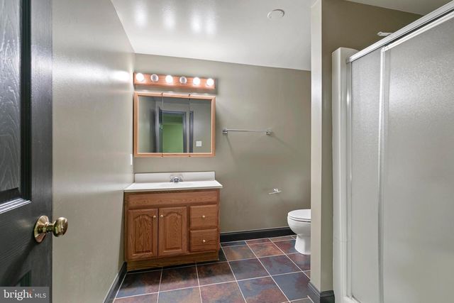 20070 INVERNESS SQ, Ashburn, VA 20147