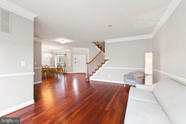 20070 INVERNESS SQ, Ashburn, VA 20147