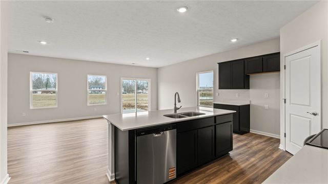 2210 Hackberry Street, Springfield, OH 45505