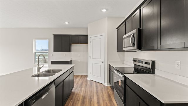 2210 Hackberry Street, Springfield, OH 45505