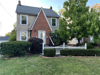 3981 Orchard Road, Cleveland Heights, OH 44121