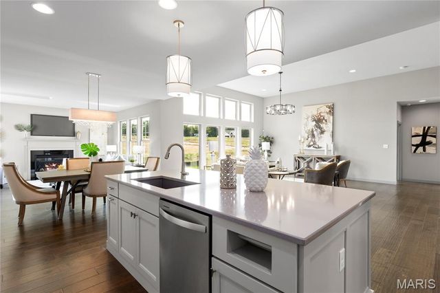 1 TBB Woodside @ Wyndemere Addition, St Louis, MO 63131