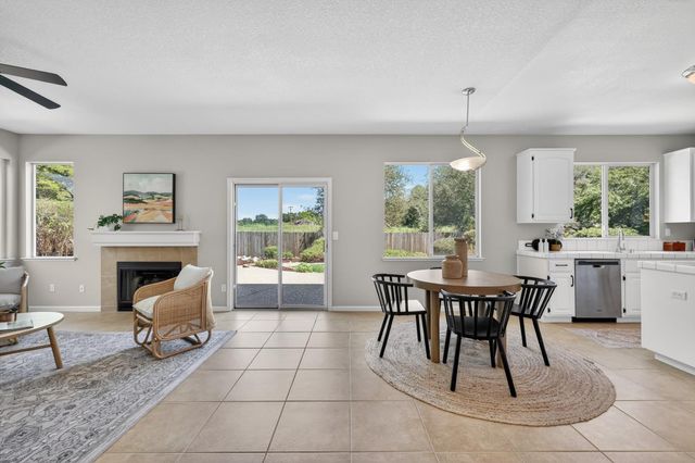 3357 Tourmaline Way, Rescue, CA 95672