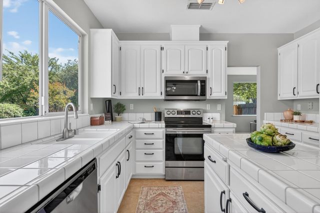 3357 Tourmaline Way, Rescue, CA 95672