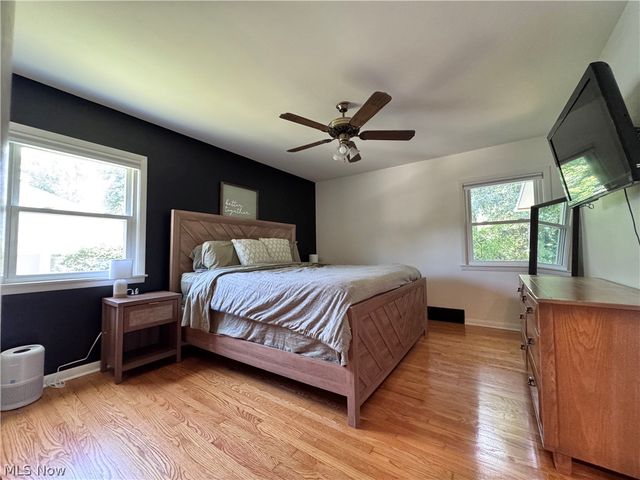 145 Village Boulevard, Canfield, OH 44406