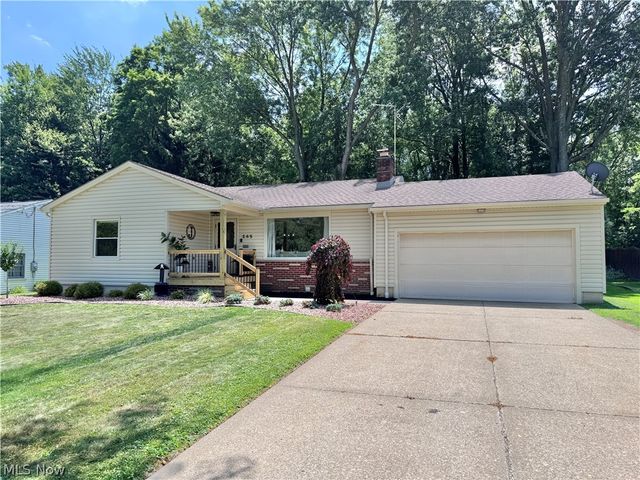 145 Village Boulevard, Canfield, OH 44406