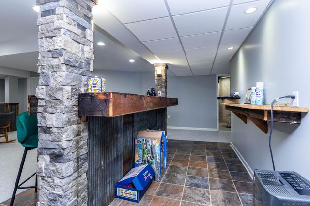 2133 Cove Road, Wales, MI 48027
