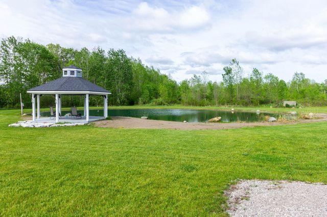 2133 Cove Road, Wales, MI 48027