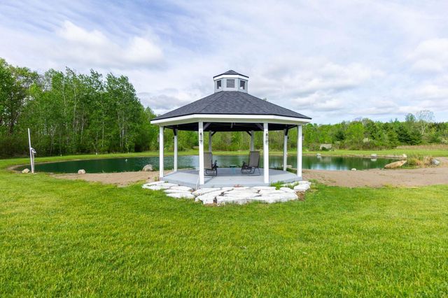 2133 Cove Road, Wales, MI 48027
