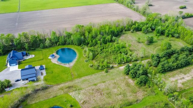 2133 Cove Road, Wales, MI 48027