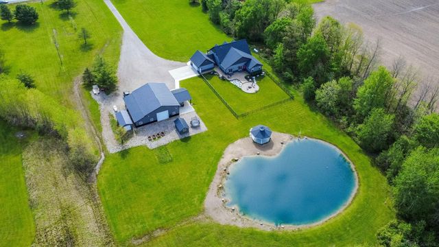 2133 Cove Road, Wales, MI 48027