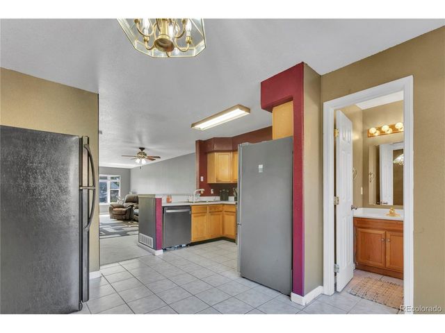 3300 W Florida Ave 80, Denver, CO 80219