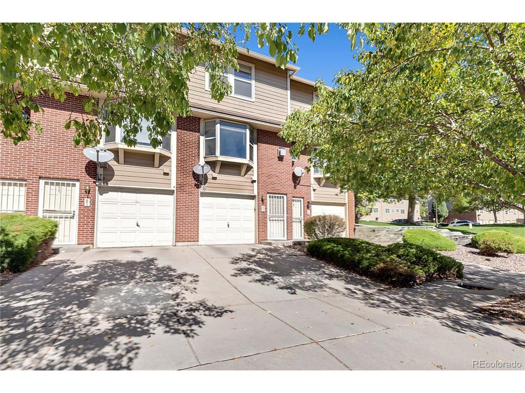 3300 W Florida Ave 80, Denver, CO 80219