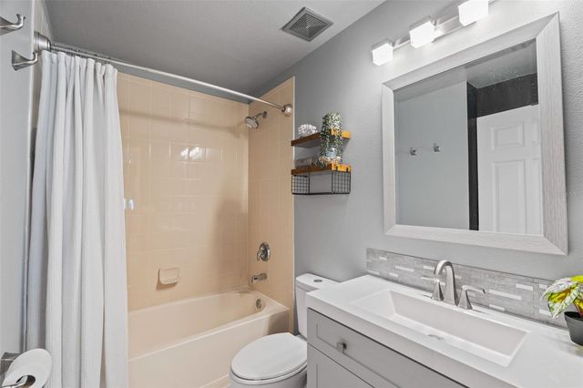 2013 SANTA CATALINA LANE, Riverview, FL 33578