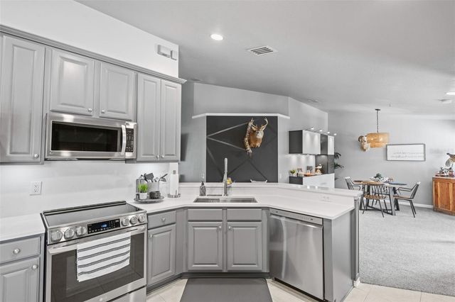 2013 SANTA CATALINA LANE, Riverview, FL 33578