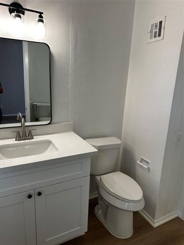 11710 Southlake Drive 12, Houston, TX 77077