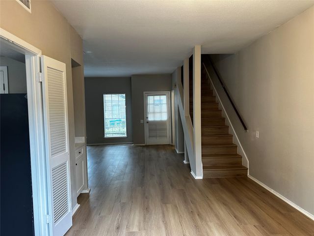 11710 Southlake Drive 12, Houston, TX 77077