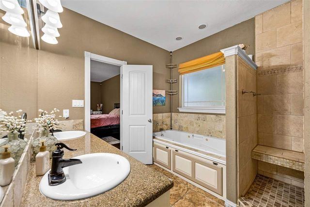 3601 NE Fieldcrest Dr, Lawton, OK 73507