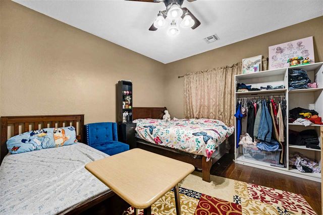 3601 NE Fieldcrest Dr, Lawton, OK 73507