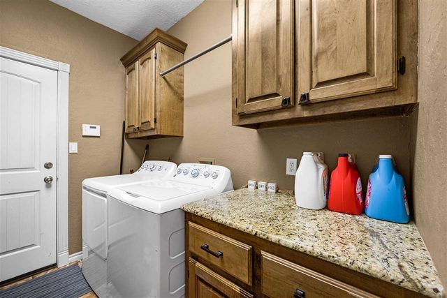 3601 NE Fieldcrest Dr, Lawton, OK 73507