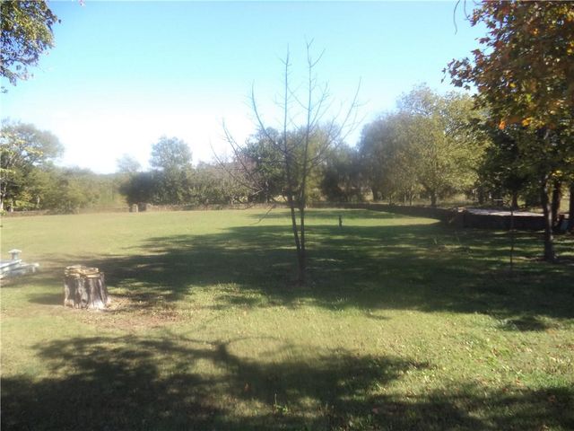 2765 CR 4200 Rural Route, Independence, KS 67301