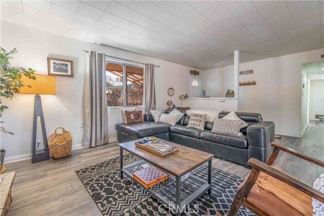 410 Oriole, Big Bear Lake, CA 92315