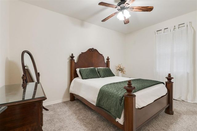 1629 Grey Fox Run, Oklahoma City, OK 73131