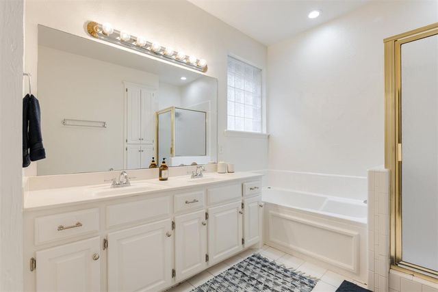 1629 Grey Fox Run, Oklahoma City, OK 73131