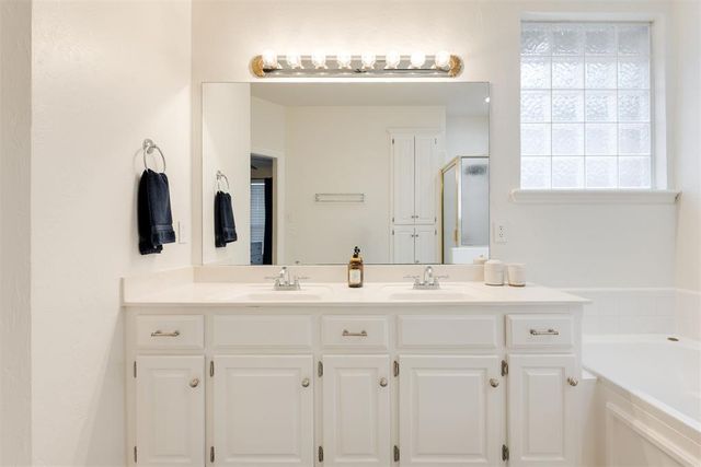 1629 Grey Fox Run, Oklahoma City, OK 73131