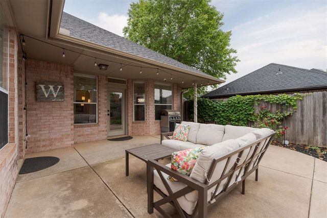 1629 Grey Fox Run, Oklahoma City, OK 73131