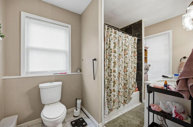 449-451 N Champion Avenue, Columbus, OH 43203