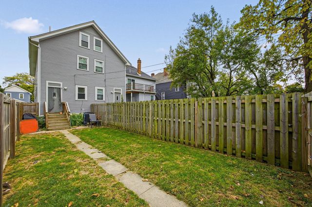 449-451 N Champion Avenue, Columbus, OH 43203