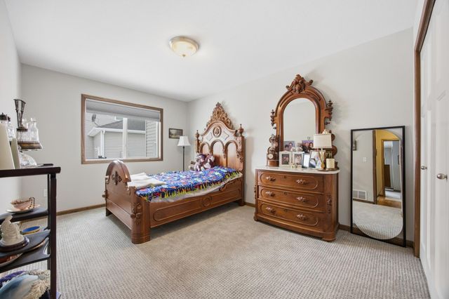 6306 56th Avenue S, Fargo, ND 58104