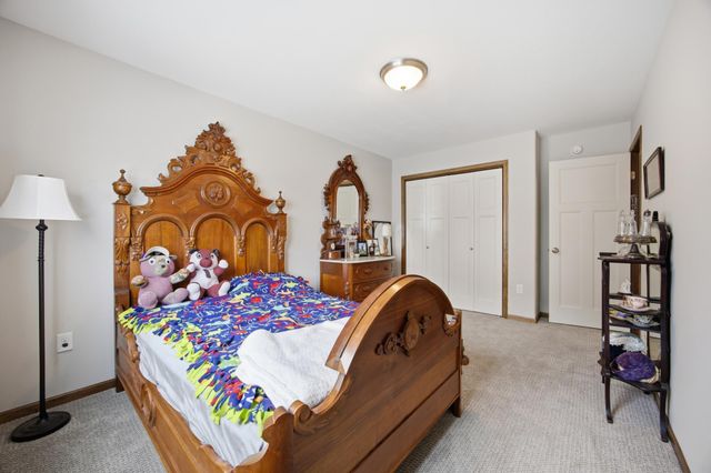 6306 56th Avenue S, Fargo, ND 58104