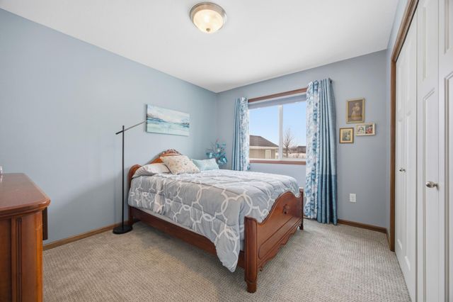 6306 56th Avenue S, Fargo, ND 58104