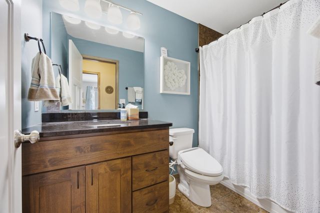 6306 56th Avenue S, Fargo, ND 58104