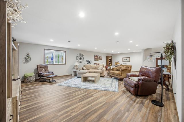 6306 56th Avenue S, Fargo, ND 58104