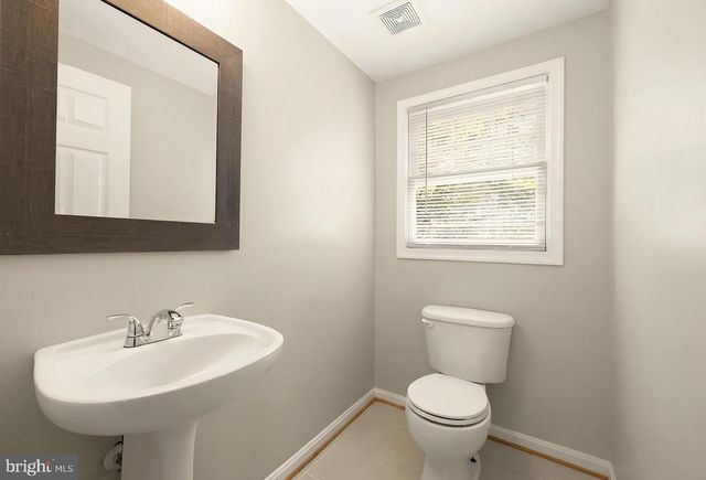 672 HEATHWALK MEWS, Gaithersburg, MD 20878