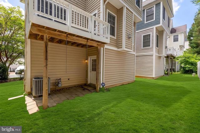 672 HEATHWALK MEWS, Gaithersburg, MD 20878