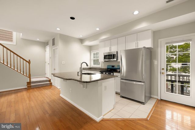 672 HEATHWALK MEWS, Gaithersburg, MD 20878