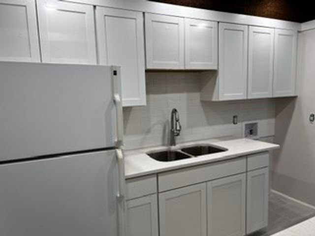 5025 Hillsboro Pike Apt 14V, Nashville, TN 37215