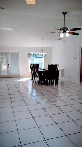 15780 N 62nd Pl N, Loxahatchee, FL 33470