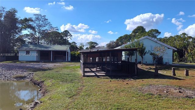 15780 N 62nd Pl N, Loxahatchee, FL 33470