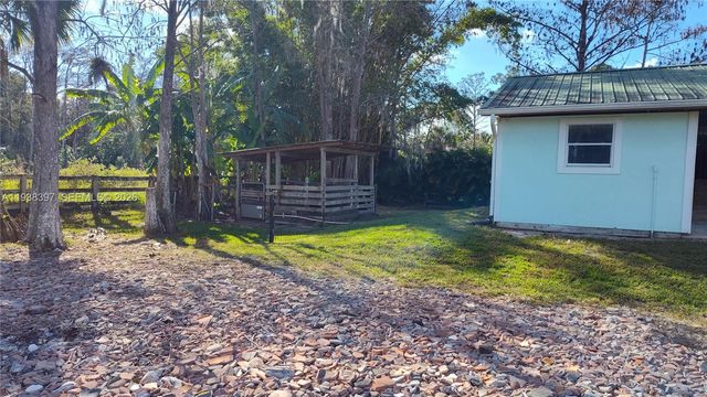 15780 N 62nd Pl N, Loxahatchee, FL 33470