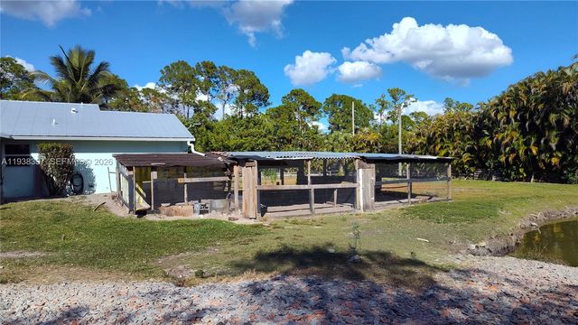 15780 N 62nd Pl N, Loxahatchee, FL 33470