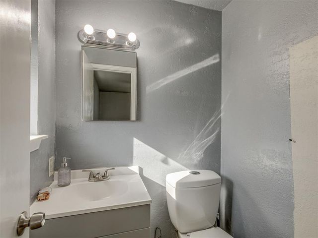 4200 SE 54th Street, Oklahoma City, OK 73135