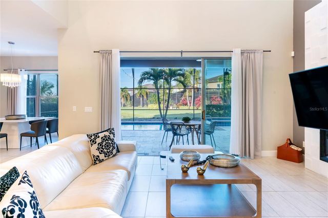 9210 ROYAL ESTATES BOULEVARD, Orlando, FL 32836