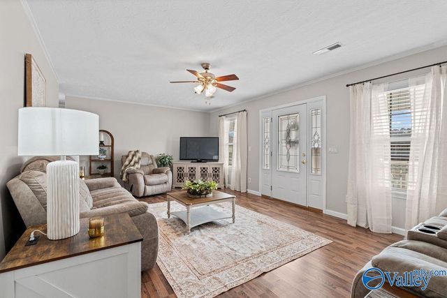 255 County Road 418, Centre, AL 35960